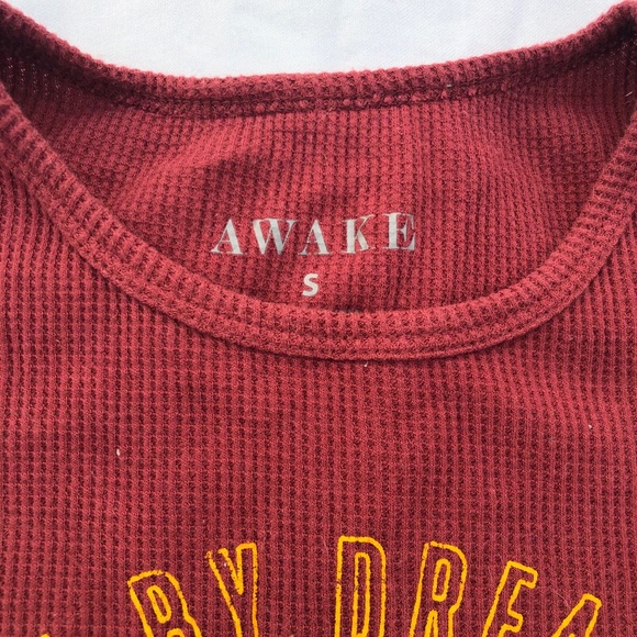 Burgundy and yellow crop top - Picture 3 of 3